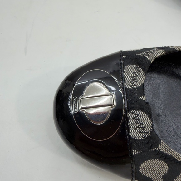 Coach Flats - Picture 5 of 7